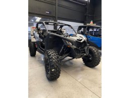 2023 MAVERICK X3 RS TURBO RR ATV Wide models benefit from a Trophy-Truck inspired suspension design 