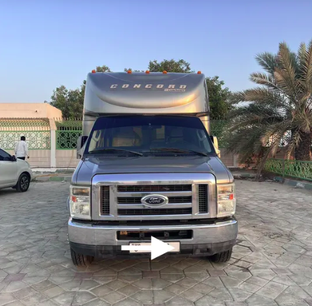 فورد E450 RV للبيع نظيفة جدا 