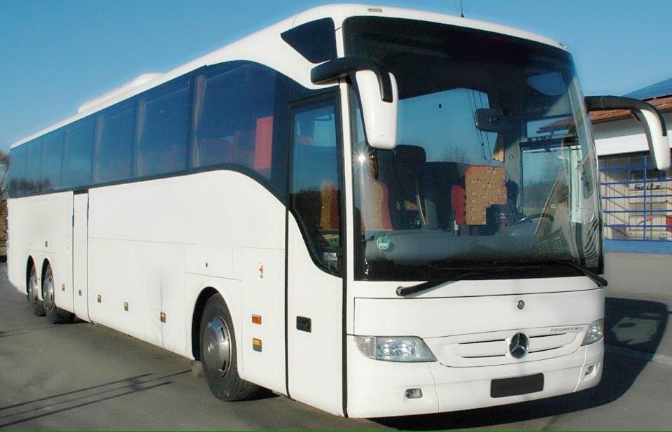 Rent a 50-passenger Mercedes bus - the perfect choice for large group trips with New Year's discount