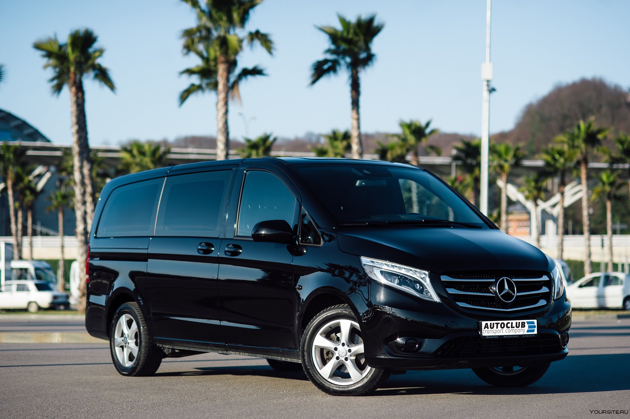 "Mercedes Viano Rental: Ideal for Groups with Special Discounts Available"