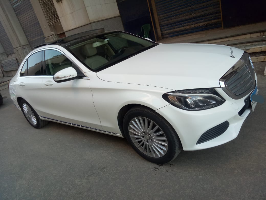 "Mercedes C180 for Rent: A Smart Choice for Business Executives on the Go"