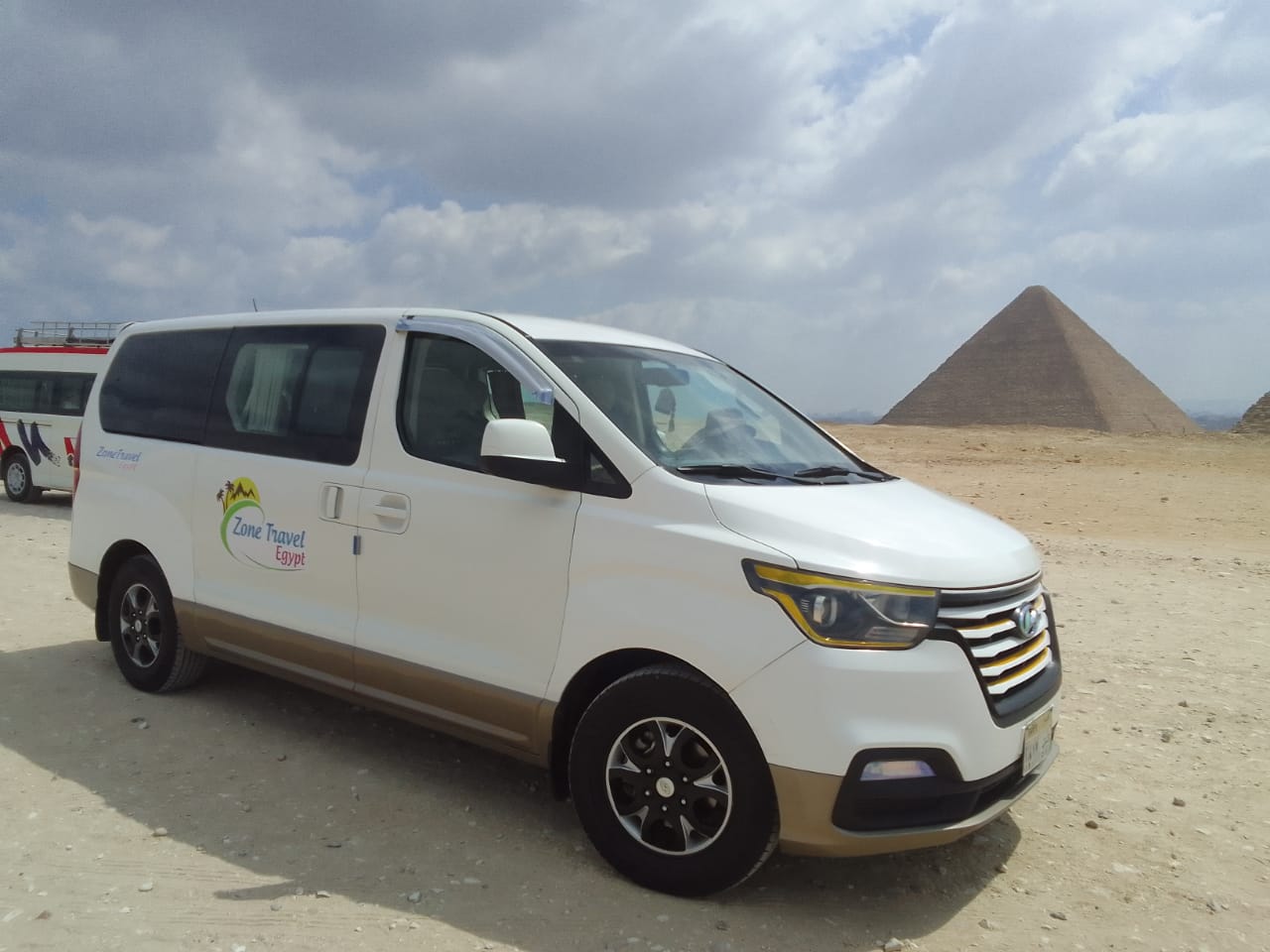  Hyundai H1: Luxury and Comfort Combined From the Egyptian Limousine Company